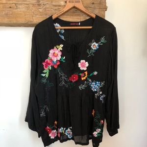 Johnny Was embroidered tunic